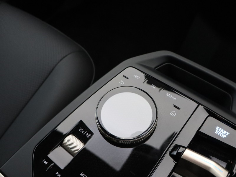 2023 (73) BMW iX 240kW xDrive40 M Sport 76.6kWh 5dr Auto 5965003