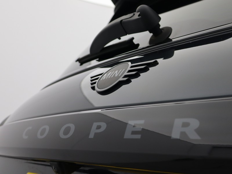 2025 (74) MINI COOPER 2.0 S Sport 3dr Auto 5796528