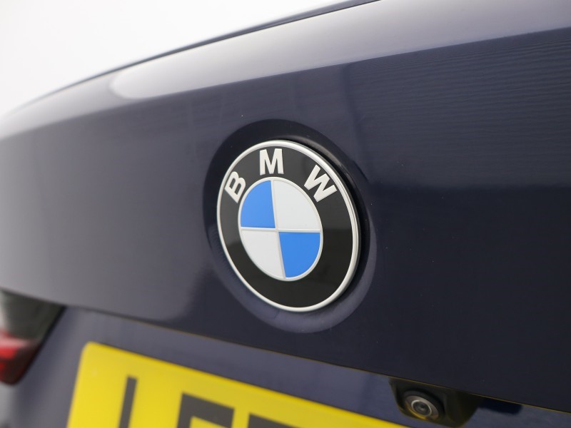 2022 (71) BMW 3 SERIES M340d xDrive MHT 4dr Step Auto 5798099