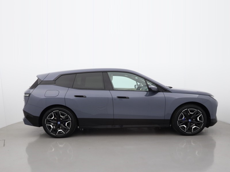 2022 (22) BMW iX 240kW xDrive40 M Sport 76.6kWh 5dr Auto 5815185