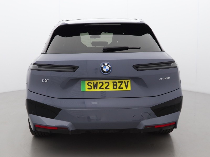 2022 (22) BMW iX 240kW xDrive40 M Sport 76.6kWh 5dr Auto 5815183