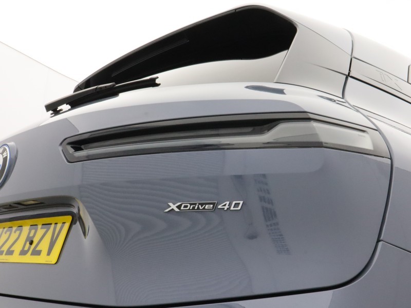 2022 (22) BMW iX 240kW xDrive40 M Sport 76.6kWh 5dr Auto 5815186