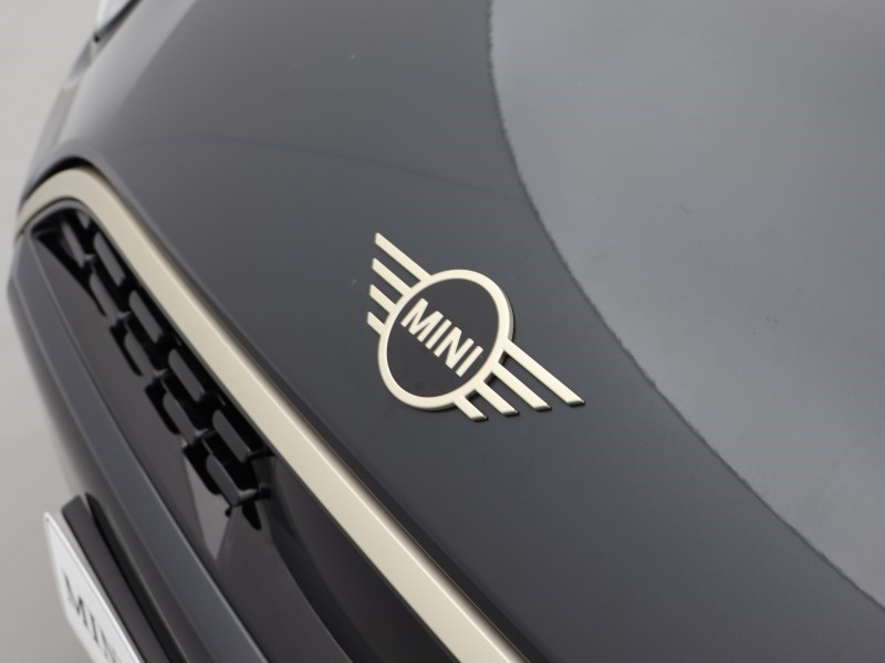 2025 (75) MINI COOPER 1.5 C Exclusive 5dr Auto 5799507