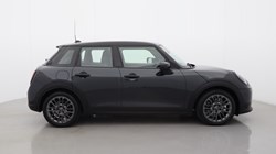 2025 (75) MINI COOPER 1.5 C Exclusive 5dr Auto 5799554