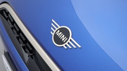 2025 (75) MINI COOPER 1.5 C Exclusive 5dr Auto 5826237