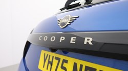 2025 (75) MINI COOPER 1.5 C Exclusive 5dr Auto 5826228
