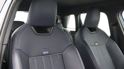 2025 (75) MINI COOPER 1.5 C Exclusive 5dr Auto 5826267
