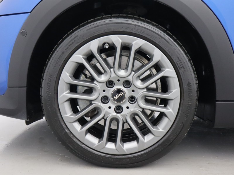 2025 (75) MINI COOPER 1.5 C Exclusive 5dr Auto 5826234