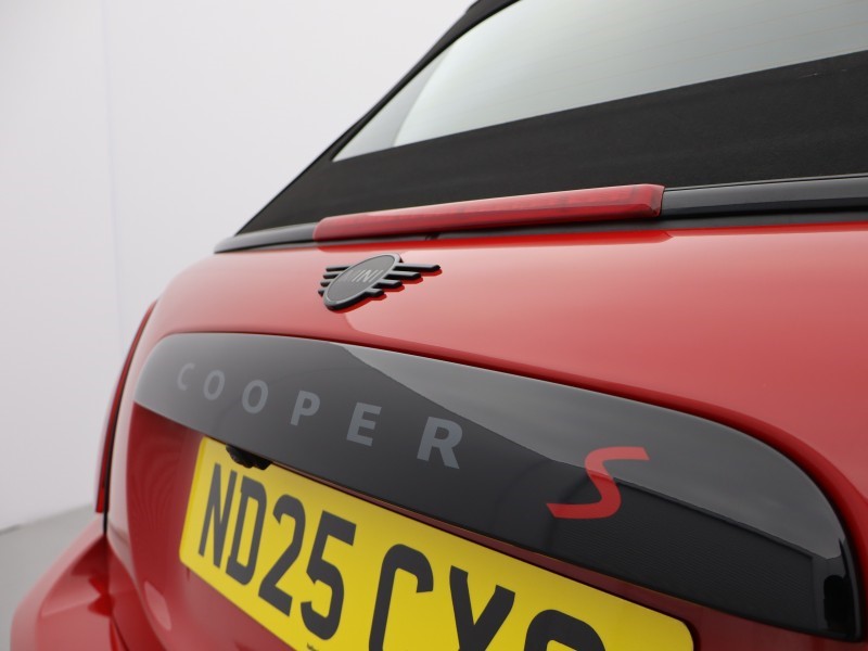 2025 (25) MINI COOPER 2.0 S Sport 2dr Auto 5739462