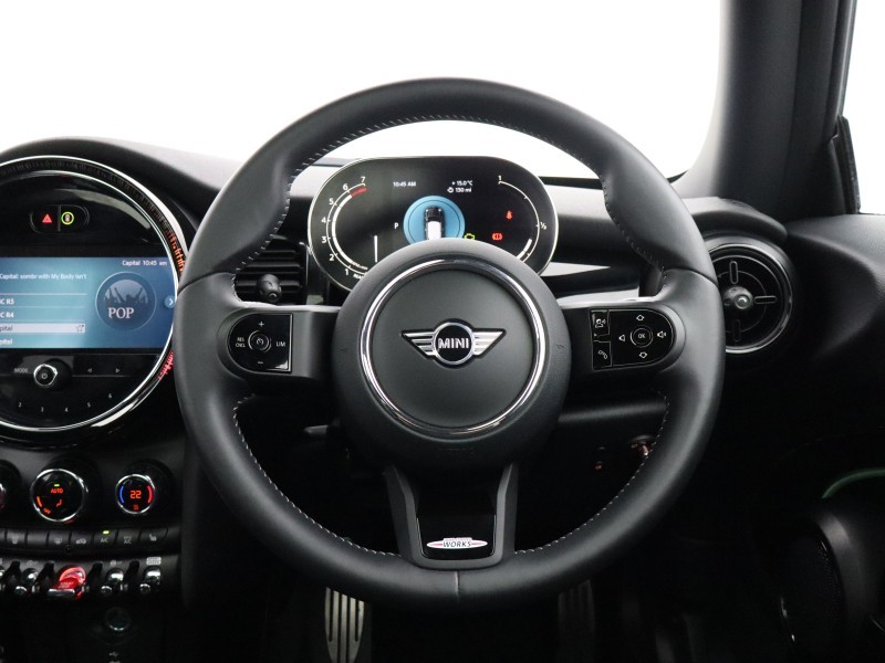 2023 (73) MINI HATCHBACK 1.5 Cooper Sport 3dr Auto 5781090