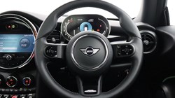 2023 (73) MINI HATCHBACK 1.5 Cooper Sport 3dr Auto 5781090