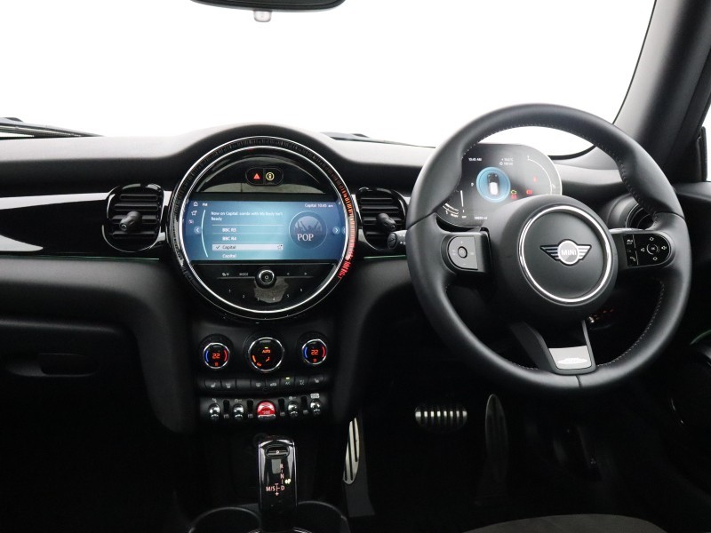 2023 (73) MINI HATCHBACK 1.5 Cooper Sport 3dr Auto 5781091