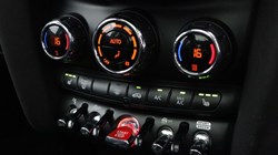 2023 (73) MINI HATCHBACK 1.5 Cooper Sport 3dr Auto 5781066