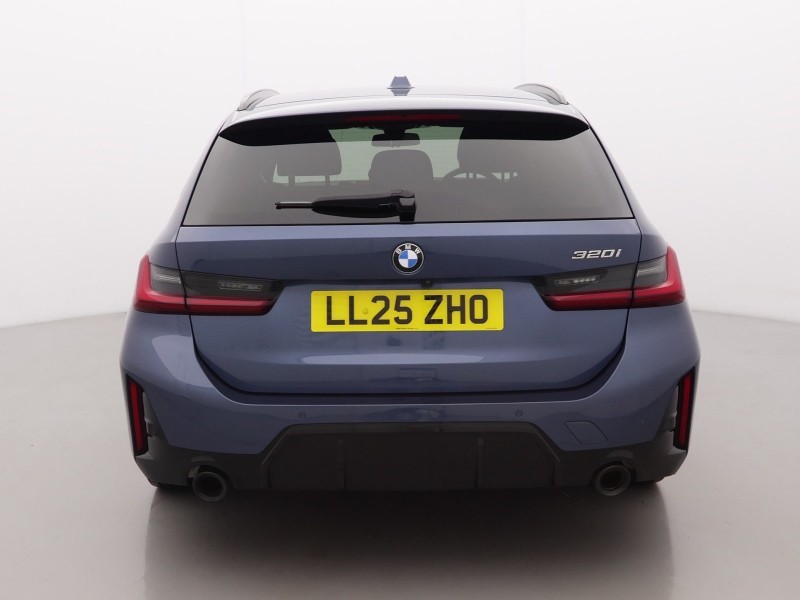 2025 (25) BMW 3 SERIES 320i M Sport 5dr Step Auto 5852650