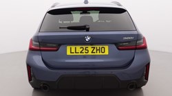 2025 (25) BMW 3 SERIES 320i M Sport 5dr Step Auto 5852650