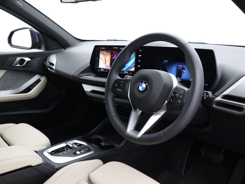 2025 (25) BMW 1 SERIES 120 Sport 5dr Step Auto 5814439