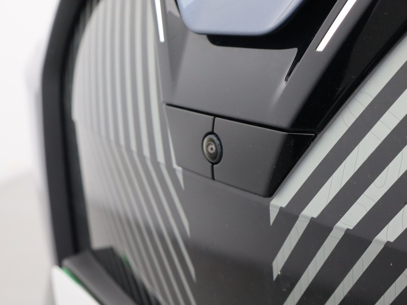 2025 (75) BMW iX 300kW xDrive45 Sport 101kWh 5dr Auto 5758876
