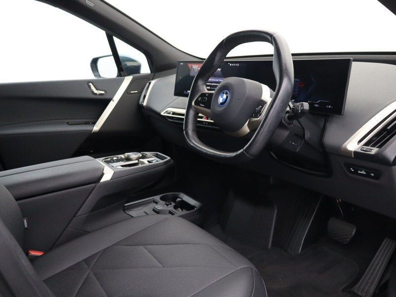 2022 (72) BMW iX 240kW xDrive40 M Sport Edition 76.6kWh 5dr Auto 5758949