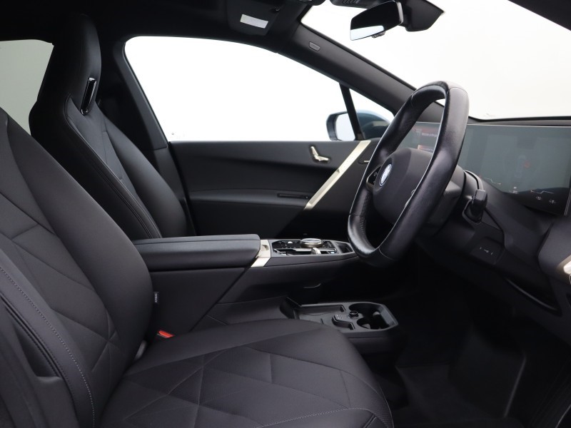 2022 (72) BMW iX 240kW xDrive40 M Sport Edition 76.6kWh 5dr Auto 5758950