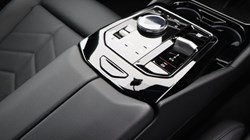 2023 (73) BMW 5 SERIES 520i M Sport 4dr Auto 5816570