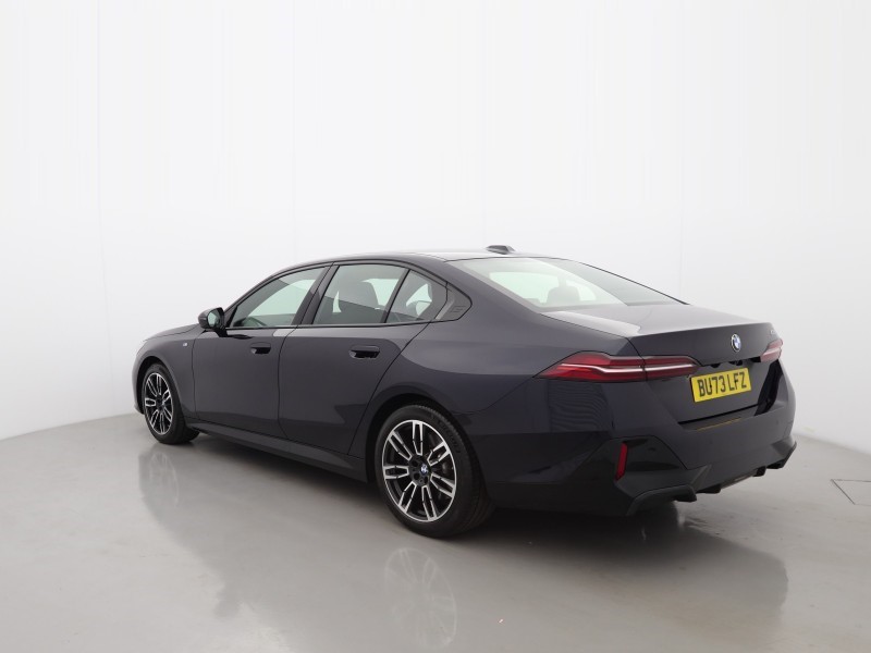 2023 (73) BMW 5 SERIES 520i M Sport 4dr Auto 5816544