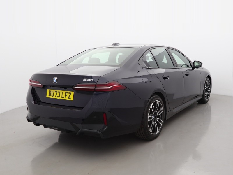 2023 (73) BMW 5 SERIES 520i M Sport 4dr Auto 5816546