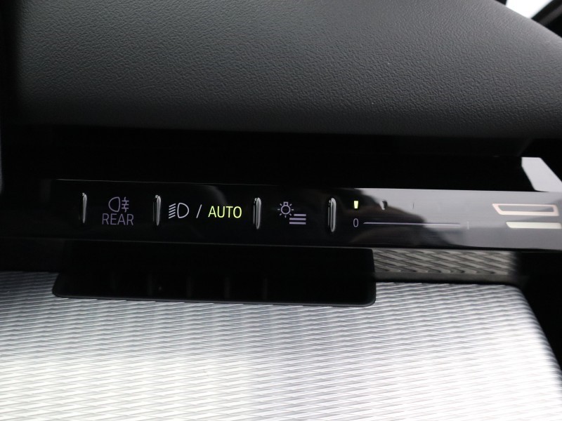 2023 (73) BMW 5 SERIES 520i M Sport 4dr Auto 5816567