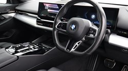 2023 (73) BMW 5 SERIES 520i M Sport 4dr Auto 5816568