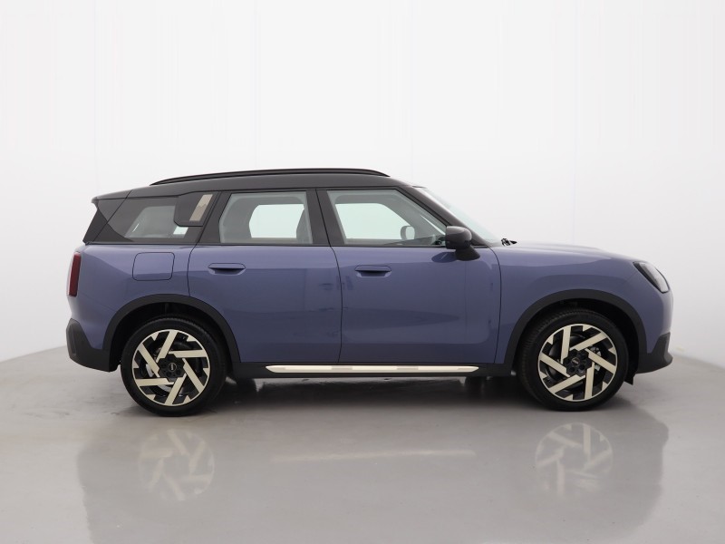 2025 (75) MINI COUNTRYMAN 1.5 C Exclusive 5dr Auto 5790514