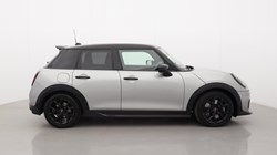 2025 (75) MINI COOPER 2.0 S Sport 5dr Auto 5831309