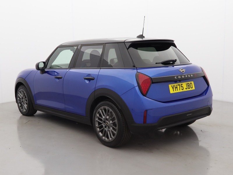 2025 (75) MINI COOPER 2.0 S Exclusive 5dr Auto 5812071
