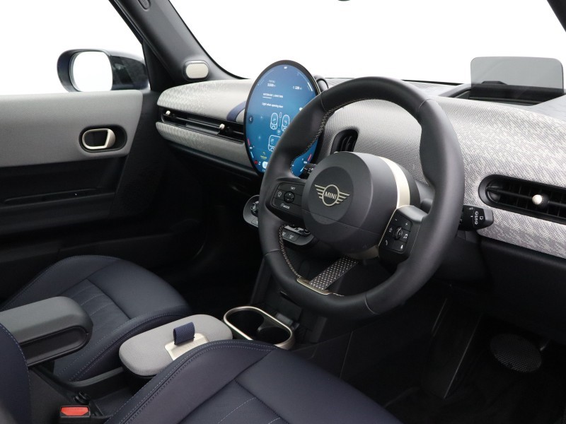 2025 (75) MINI COOPER 2.0 S Exclusive 5dr Auto 5812090