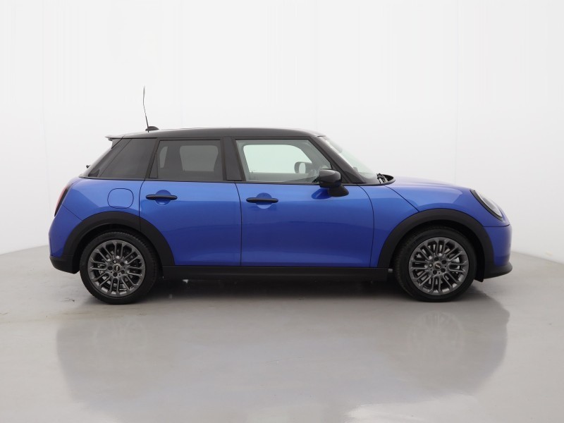 2025 (75) MINI COOPER 2.0 S Exclusive 5dr Auto 5812074