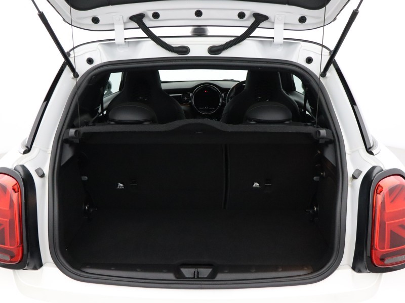 2023 (23) MINI HATCHBACK 1.5 Cooper Sport 3dr Auto 5801186