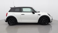 2023 (23) MINI HATCHBACK 1.5 Cooper Sport 3dr Auto 5801180