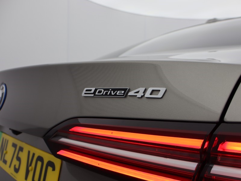 2025 (75) BMW I5 250kW eDrive40 M Sport 84kWh 4dr Auto 5799389
