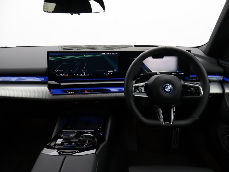 2025 (75) BMW I5 250kW eDrive40 M Sport 84kWh 4dr Auto 5799414