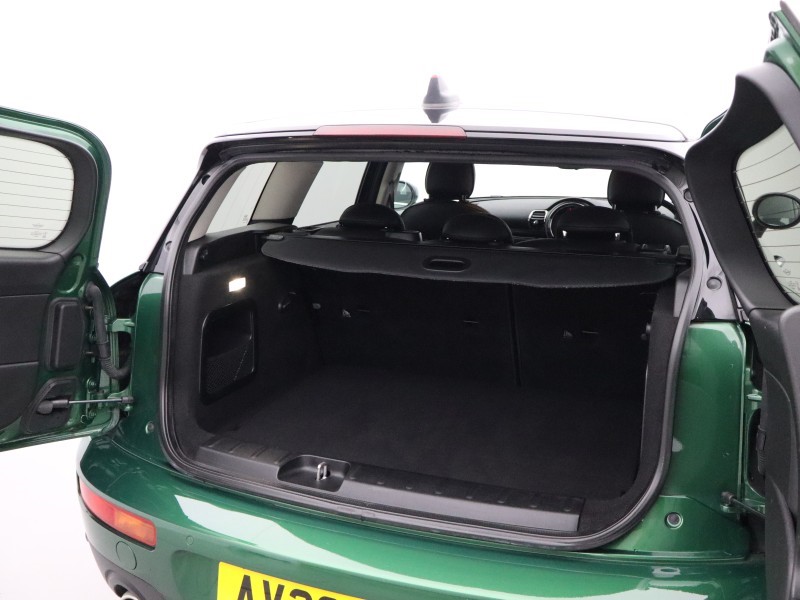 2020 (20) MINI CLUBMAN 1.5 Cooper Exclusive 6dr Auto 5931657