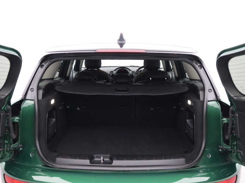 2020 (20) MINI CLUBMAN 1.5 Cooper Exclusive 6dr Auto 5931656