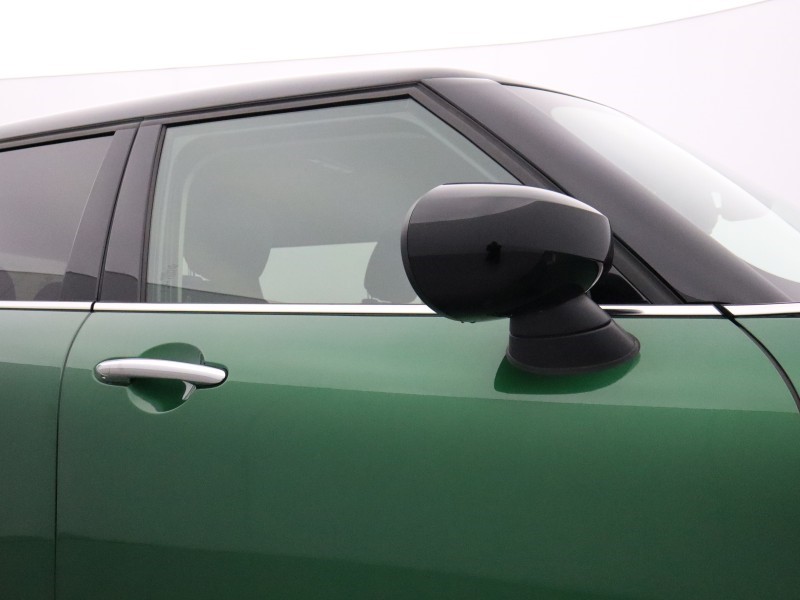 2020 (20) MINI CLUBMAN 1.5 Cooper Exclusive 6dr Auto 5931664