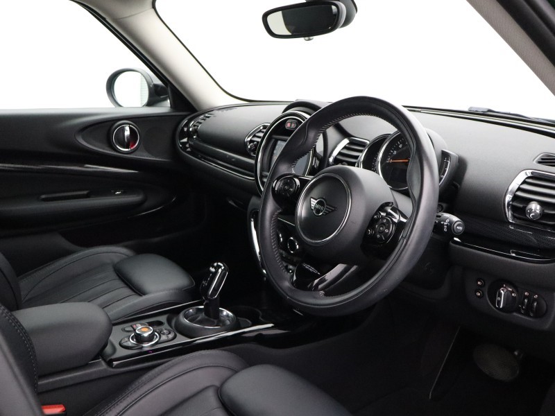 2020 (20) MINI CLUBMAN 1.5 Cooper Exclusive 6dr Auto 5931666