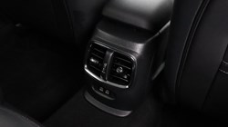 2020 (20) MINI CLUBMAN 1.5 Cooper Exclusive 6dr Auto 5931697