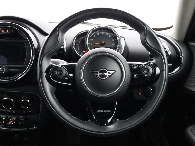 2020 (20) MINI CLUBMAN 1.5 Cooper Exclusive 6dr Auto 5931701