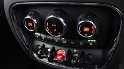 2020 (20) MINI CLUBMAN 1.5 Cooper Exclusive 6dr Auto 5931676