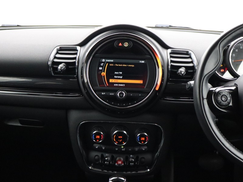 2020 (20) MINI CLUBMAN 1.5 Cooper Exclusive 6dr Auto 5931699