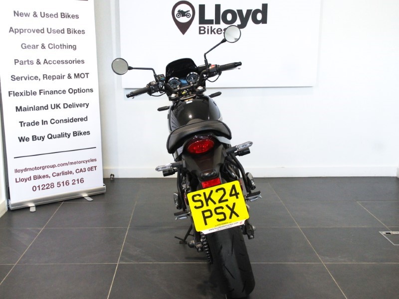 2024 (24) Kawasaki Z650 RS 4258794