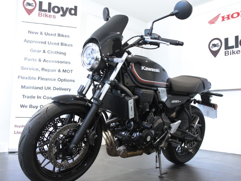 2024 (24) Kawasaki Z650 RS 4258807