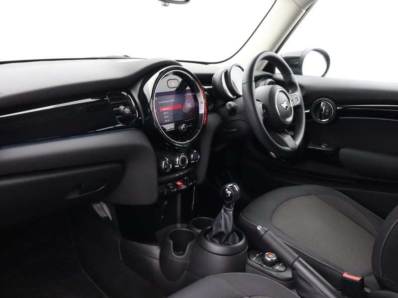 2021 (71) MINI HATCHBACK 1.5 Cooper Classic 3dr 5855168