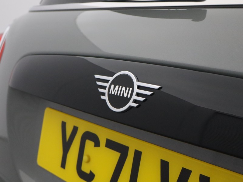 2021 (71) MINI HATCHBACK 1.5 Cooper Classic 3dr 5855132
