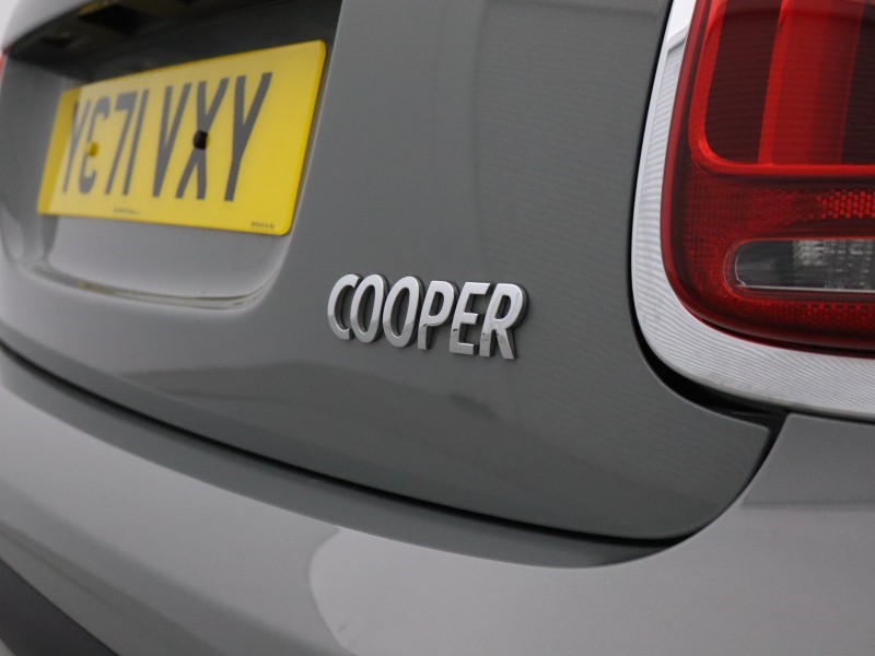 2021 (71) MINI HATCHBACK 1.5 Cooper Classic 3dr 5855131